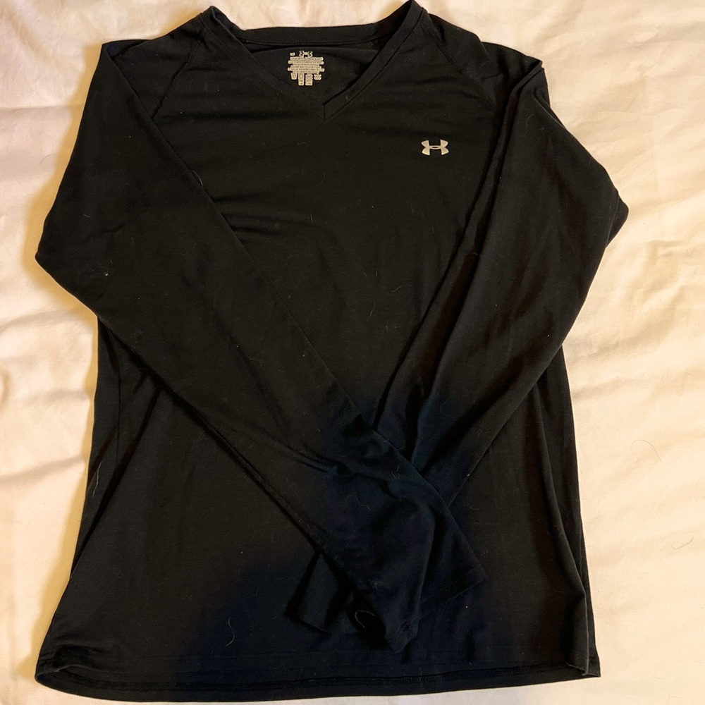 NWOT Under Armour Black Long Sleeve Shirt Size Large